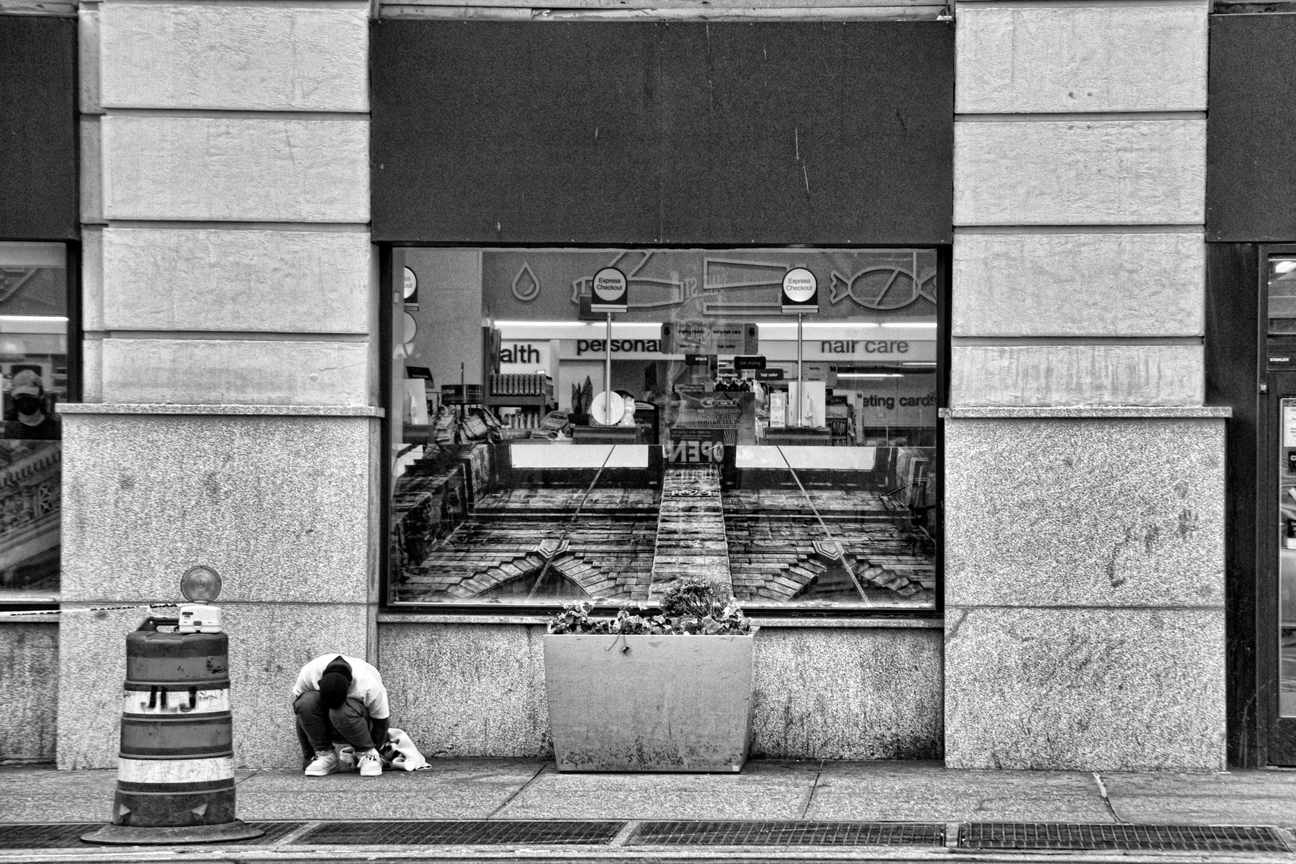 017_DrugStore